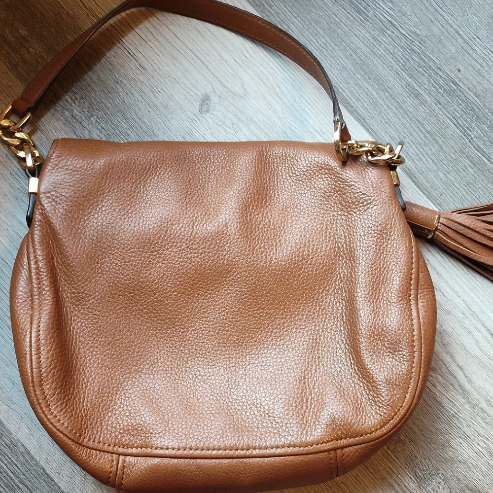Michael Kors Tan Shoulder Bag with Gold Hardware